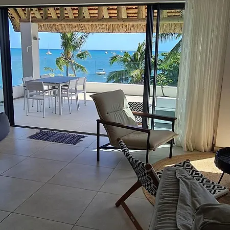 La Mivoie Beachfront Penthouse